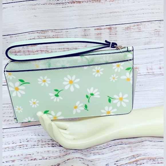 NWT Kate Spade Lucy Day Tripper Daisy Medium L-Zip Wristlet - Picture 5 of 8